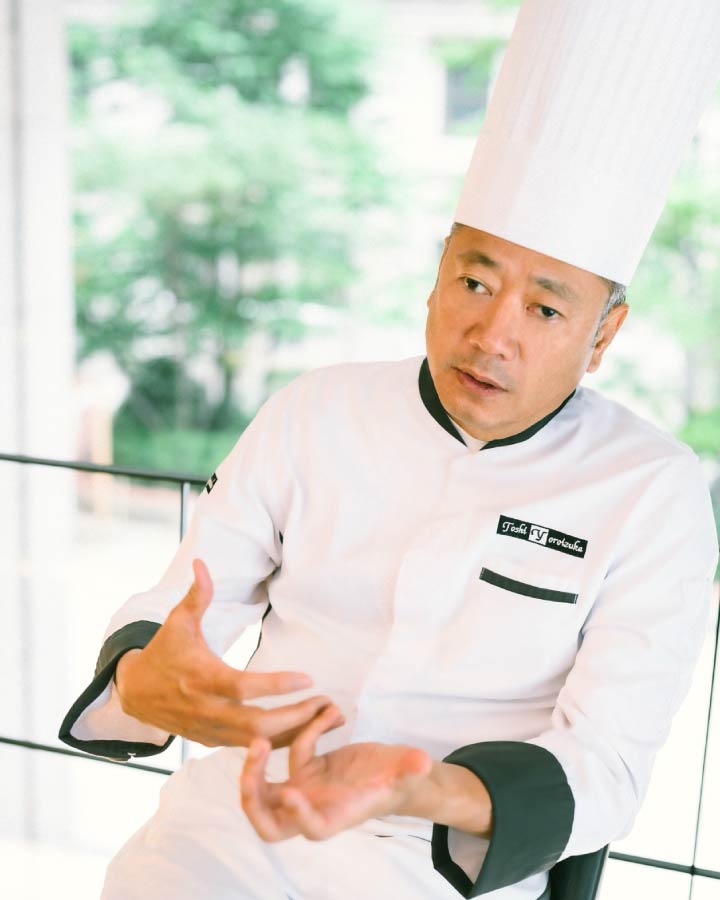 鎧塚俊彦さん